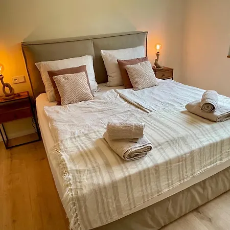 Deichkoje12 Deck 1 Eg Direkt Am Eiderdeich Nur 7 Km Bis Zur Nordsee Und 20 Min Bis Sankt Peter Ording Apartamento *